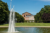  Electoral Palace and Constantine Basilica, UNESCO World Heritage Site, Trier, Moselle, Rhineland-Palatinate, Germany 