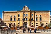  The Palazzo dell&#39;Annunziata on the Piazza Vittorio Veneto in Matera, Basilicata, Italy, Europe 