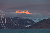  Mountain peak in the evening light, Hornsund, Svalbard, Norway, Europe 