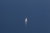 Segelboot auf der Müritz, Mecklenburg-Vorpommern, Deutschland