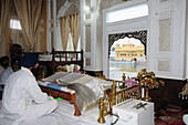 Sikh cleric reading scriptures, amritsar, punjab, india, asia