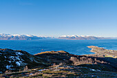 Norwegen, Altafjord, Steinvika, Blick auf Fjord und Berge