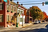  Main Street at the intersection of Cedar Street in Lititz in the Pennsylvania Dutch Country, Lancaster County, Pennsylvania, USA 