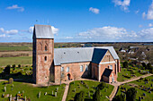 St. Johannis-Kirche, Schnee, Nieblum, Insel Föhr, Nordfriesland, Schleswig-Holstein, Deutschland