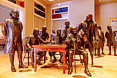  life-size bronze sculptures of the delegates of the Constitutional Convention of 1787, in the foreground the state of Pennsylvania with Benjamin Franklin and James Wilson, in the Signer&#39;s Hall in the National Constitution Center in the Historic Waterfront District in Philadelphia, Pennsylvania, USA 