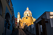 Santuario S. Maria delle Grazie Incoronata, Insel Procida, Golf von Neapel, Italien