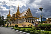  Temple in the Royal Palace, Phnom Penh, Cambodia, Asia 