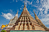 Exterior view of the Phra Maha Chedi Si Rajakarn, The Great Pagodas of Four Kings at Wat Pho Temple in Bangkok, Thailand.