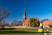 Die Kirche Ostseebad Wustrow, Fischland, Mecklenburg-Vorpommern, Deutschland 