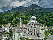 Wallfahrtskirche Madonna del Sangue in Re, Re, Tessiner Alpen, Piemont, Italien