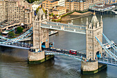  Tower Bridge, Themse, Ansichten von The Shard, London, England, Großbritannien 