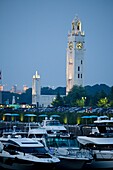  Kanada, Quebec, Montreal, Vieux Port, Hafen, Uhrturm,  