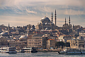  Eminönü with the Suleymaniye Mosque on the third hill in Istanbul, Türkiye  