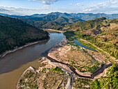  Aerial view of sandbanks along the Upper Mekong River with mountains in the distance, Bhan Khok Aek, Hongsa, Sainyabuli, Laos, Asia 