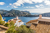  Hillside villas overlooking the bay of Port d&#39;Andratx, Mallorca, Balearic Islands, Spain 