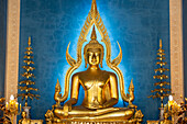  Golden Buddha statue, Bhumispara-mudra, Buddha Gautama at the moment of enlightenment, in the Marble Temple, Wat Benchamabophit, Bangkok, Thailand, Asia 