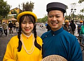 Vietnam, Hoi An, couple, traditional dress, people
