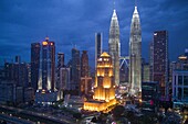 Malaysia, Kuala Lumpur,  Public Bank, Petronas Towers, skyline