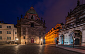 Kirche des Hlg. Franziskus von Assisi (Kreuzherrenkirche), Kreuzherrenplatz, Prager Altstadt (Alt-Prag, Staré Město) bei Nacht, Prag, Tschechien