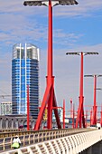  Ungarn, Budapest, MOL Tower, Wolkenkratzer, Rakoczi-Brücke,  