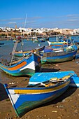  Marokko, Rabat, Skyline, Oued Bou Regreg, Fluss, Fischerboote,  