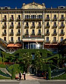  Grand Hotel Tremezzo with morning staff, Tremezzina, Lake Como, Lombardy, Italy 