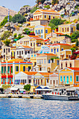  Blick auf den Hafen von Gialos, Gialos, Insel Symi, Dodekanes, Griechenland 