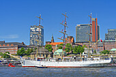  Port anniversary parade with many ships on the Elbe, St. Pauli, Hamburg, Germany 