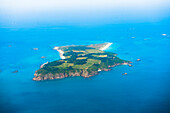  Luftaufnahme der Insel Herm, Vogtei Guernsey, Vereinigtes Königreich 