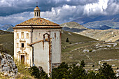 Italien, Abruzzen, Gran Sasso, Nationalpark, Chiesa di Santa Maria della Pietà
