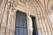  Südportal der Kathedrale St. Stephan, Bourges, Cher-Abteilung, Provinz Berry, Region Centre-Val de Loire, Frankreich 