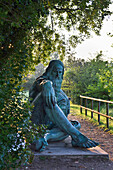 Sculpture depicting Leonardo da Vinci in ancient god by the Italian sculptor Amleto Cataldi, by the Loire River at Amboise, Touraine, department of  Indre-et-Loire,  Centre-Val de Loire region, France, Europe
