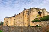Chateau, eine der größten befestigten mittelalterlichen Burgen in Europa, Sedan, Ardennen-Abteilung, Region Champagne-Ardenne, Frankreich, Europa