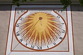  Kroatien, Varazdin, Sonnenuhr,  