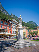  Statue of Blessed John of Nepomuk, Riva del Garda, Lake Garda, Trento, Trentino, South Tyrol, Northern Italy, Italy, Alps, Dolomites, Southern Europe, Europe 