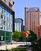  Kanada, Quebec, Montreal, Place Jean-Paul-Riopelle, Inter Continental Hotel,  