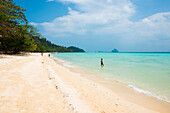  White sand beach, Sunrise Beach, Koh Kradan, Hat Chao Mai National Park, Krabi Province, Trang, Southern Thailand, Andaman Sea, Thailand 