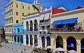 Cuba, Havana, Plaza Vieja, street scene, historic architecture, people, 