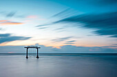  Long exposure of a water swing in Heiligenhafen, Baltic Sea, Ostholstein, Schleswig-Holstein, Germany 