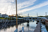  View of the Foot Bridge in Perkins Cove ( Perkins Cove is a picturesque and historic area of Ogunquit, Marginal Way, Maine, East Coast, USA 