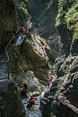 Canyoning in der Starzlachklamm, Sonthofen, Oberallgäu, Schwaben, Bayern, Deutschland