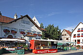  Market in the marketplace of Bad Grönenbach, Allgäu, Swabia, Bavaria, Germany 