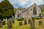 Kirche von St. Brynach in Nevern, Pembrokeshire, Wales, Großbritannien