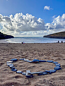 Strand, Herz, Steine, Cornwall, England