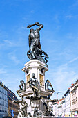  Hercules Fountain and houses of Maximilianstrasse, Augsburg, Swabia, Bavaria, Germany 