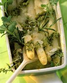 White asparagus gratin with herbs