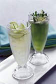 Limettendrink und Gemüse-Kräuter-Drink