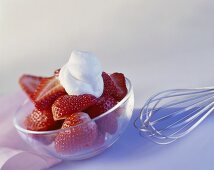 Fresh strawberries with cream