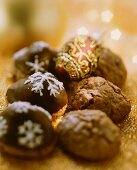 Chocolate marzipan biscuits with black cherries