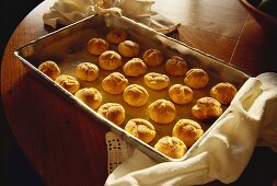 Broinhas de Milho (sweet corn muffins, Brazil)